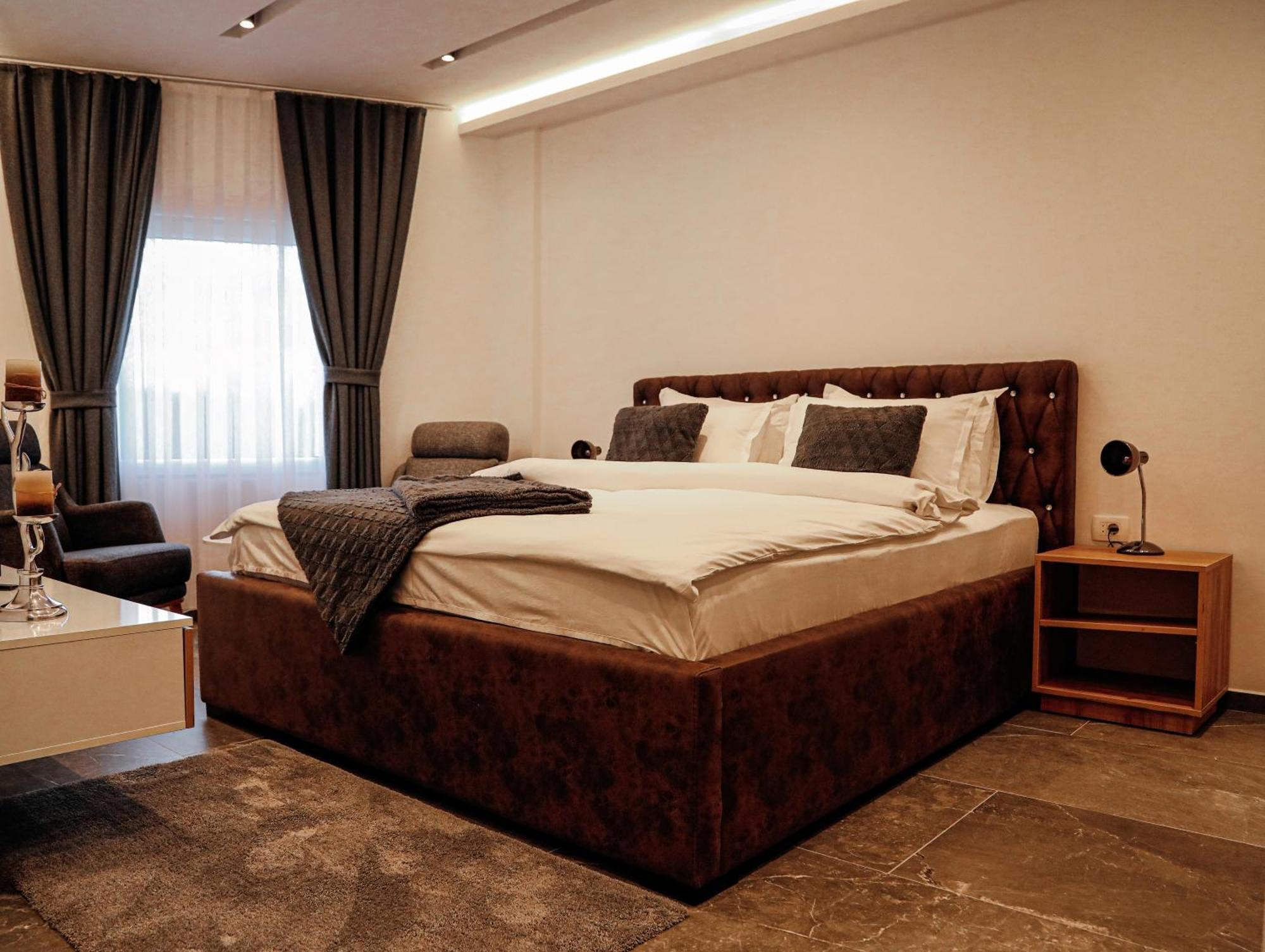 Hotel Europa 92 Ferizaj Dış mekan fotoğraf